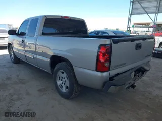 2005 Chevrolet Silverado 1500 LS with VIN 1GCEC19Z55Z193897, listed as a IAAI auction lot 41812564 with 108,359 mi miles. Bid and sale history available at carsss.com. Image 3.