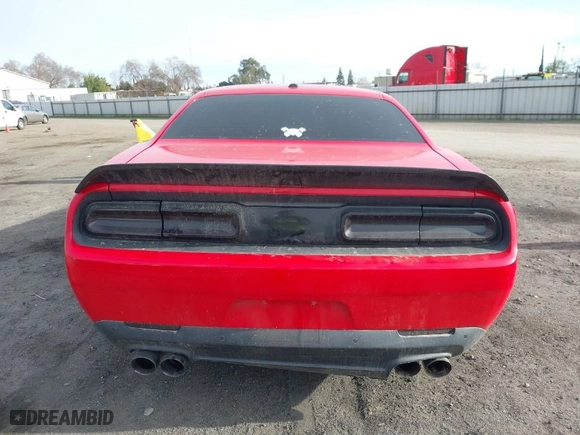 2015 Dodge Challenger R/T with VIN 2C3CDZAT6FH823491, listed as a IAAI auction lot 41533213 with 70,645 mi miles. Bid and sale history available at carsss.com. Image 17.