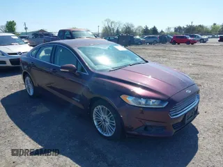 2013 Ford Fusion SE Hybrid with VIN 3FA6P0LU3DR225383, listed as a IAAI auction lot 42004176 with 187,991 mi miles. Bid and sale history available at carsss.com. Image 1.