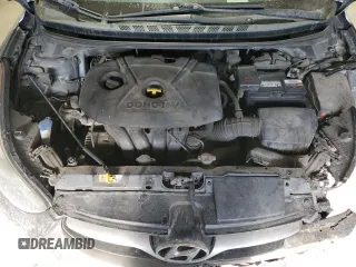 2013 Hyundai Elantra GLS z VIN 5NPDH4AE8DH373470, wystawiony jako Copart lot #42613285 z przebiegiem 208 511 mil mil oraz Szkoda całkowita • Salvage title. Historia ofert i sprzedaży dostępna na DreamBid. Obrazek 12.