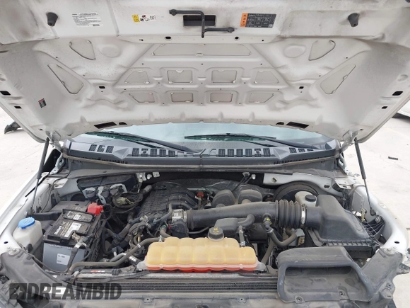 2018 Ford F-150 XL with VIN 1FTMF1CB4JKF54148, listed as a IAAI auction lot 42275439 with 157,811 mi miles and . Bid and sale history available at DreamBid. Image 10.