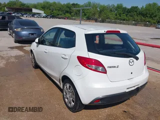 2012 Mazda Mazda2 Sport with VIN JM1DE1KY7C0140773, listed as a IAAI auction lot 41956594 with 188,924 mi miles. Bid and sale history available at carsss.com. Image 3.
