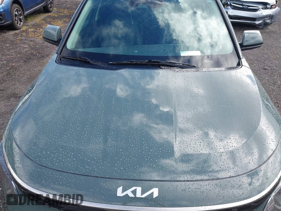 2023 Kia Niro Wave with VIN KNDCT3L17P5018213, listed as a IAAI auction lot 41080512 with 46,819 mi miles and . Bid and sale history available at DreamBid. Image 10.