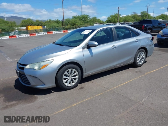 2016 Toyota Camry XLE with VIN 4T1BF1FK4GU148625, listed as a IAAI auction lot 41742421 with 88,582 mi miles. Bid and sale history available at carsss.com. Image 17.