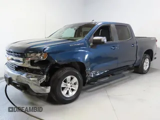 2021 Chevrolet Silverado 1500 LT with VIN 3GCUYDED2MG190396, listed as a Copart auction lot 48331035 with 101,417 mi miles and Clean Title. Bid and sale history available at carsss.com. Image 2.