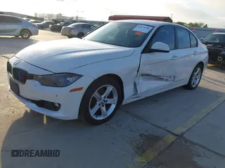 2015 BMW 3 Series 328i с VIN WBA3C1C59FK120021, выставлен на аукционе IAAI как лот 42579388 с пробегом 204 475 миль миль и . История ставок и продаж доступна на DreamBid. Изображение 18.