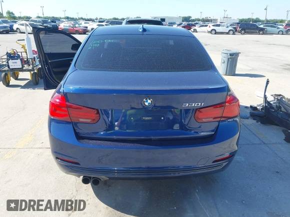 2018 BMW 3 Series 330i with VIN WBA8B9C50JAE22077, listed as a IAAI auction lot 42021848 with 34,229 mi miles and . Bid and sale history available at DreamBid. Image 17.