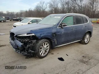 2021 BMW X5 xDrive45e with VIN 5UXTA6C03M9H87389, listed as a Copart auction lot 37404643 with 0 mi miles. Bid and sale history available at carsss.com. Image 1.