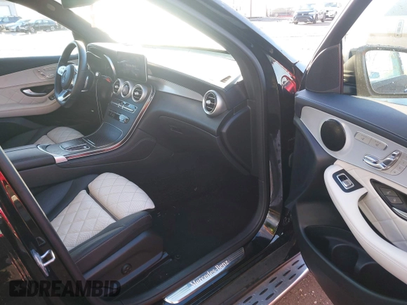 2020 Mercedes-Benz GLC 300 with VIN W1N0G8DB5LV261601, listed as a IAAI auction lot 41123293 with 51,704 mi miles and . Bid and sale history available at DreamBid. Image 5.