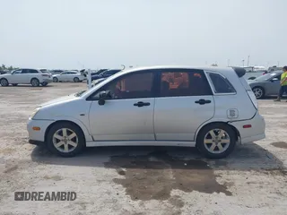 2006 Suzuki Aerio Premium z VIN JS2RC62H565354215, wystawiony jako IAAI lot #42256918 z przebiegiem 165 519 mil mil oraz . Historia ofert i sprzedaży dostępna na DreamBid. Obrazek 6.