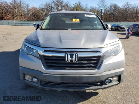 2018 Honda Ridgeline RTL-T z VIN 5FPYK3F69JB004102, wystawiony jako Copart lot #77747454 z przebiegiem Nie podano mil oraz Nie do naprawy. Historia ofert i sprzedaży dostępna na DreamBid. Obrazek 5.