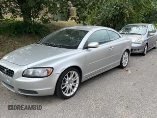 2006 Volvo C70 with VIN YV1MC68276J001385, listed as a Copart auction lot 72410764 with 109,543 mi miles and Clean Title. Bid and sale history available at carsss.com. Image 2.