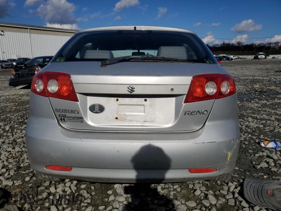 2007 Suzuki Reno z VIN KL5JD66Z57K670570, wystawiony jako Copart lot #79906524 z przebiegiem 126 550 mil mil oraz Szkoda całkowita • Salvage title. Historia ofert i sprzedaży dostępna na DreamBid. Obrazek 6.