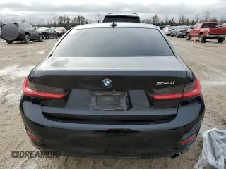 2020 BMW 3 Series 330i with VIN 3MW5R1J07L8B23382, listed as a Copart auction lot 45024295 with Not Provided miles and Salvage Title. Bid and sale history available at carsss.com. Image 6.