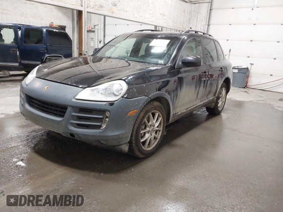 2008 Porsche Cayenne S z VIN WP1AB29P88LA36991, wystawiony jako IAAI lot #42019431 z przebiegiem 149 579 mil mil oraz . Historia ofert i sprzedaży dostępna na DreamBid. Obrazek 2.