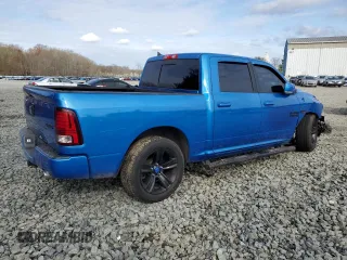 2018 Ram 1500 Sport z VIN 1C6RR7MT5JS192572, wystawiony jako Copart lot #52453335 z przebiegiem 105 843 mil mil oraz Szkoda całkowita • Salvage title. Historia ofert i sprzedaży dostępna na DreamBid. Obrazek 3.