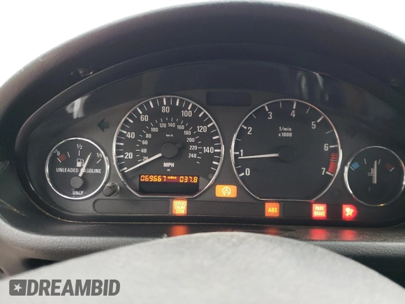 2000 BMW Z3 2.5L with VIN WBACH9349YLF91237, listed as a Copart auction lot 84605174 with 69,997 mi miles and Salvage Title. Bid and sale history available at carsss.com. Image 9.