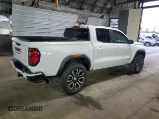 2024 GMC Canyon 4WD AT4 with VIN 1GTP6DEK6R1108208, listed as a Copart auction lot 79068054 with 8,342 mi miles and Salvage Title. Bid and sale history available at carsss.com. Image 3.