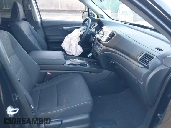 2024 Honda Ridgeline Sport with VIN 5FPYK3F14RB012334, listed as a IAAI auction lot 41542412 with 1,817 mi miles and . Bid and sale history available at DreamBid. Image 5.