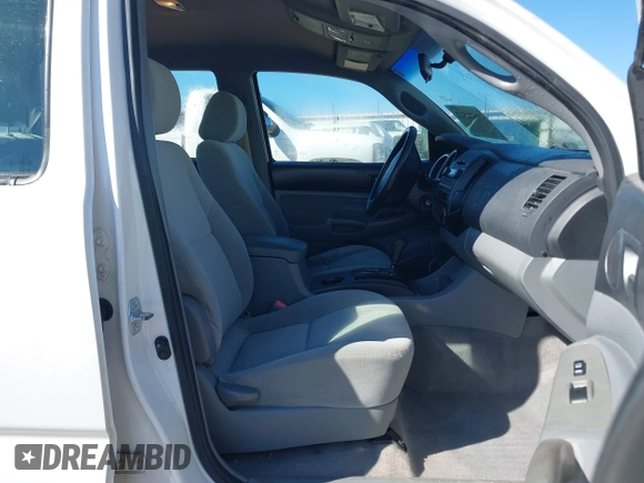 2006 Toyota Tacoma with VIN 3TMMU52N06M002199, listed as a IAAI auction lot 41622522 with 181,818 mi miles and . Bid and sale history available at DreamBid. Image 5.