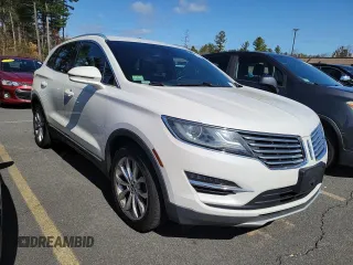 2015 Lincoln MKC with VIN 5LMCJ2A97FUJ17863, listed as a Copart auction lot 52054255 with 133,745 mi miles and Clean Title. Bid and sale history available at carsss.com. Image 1.