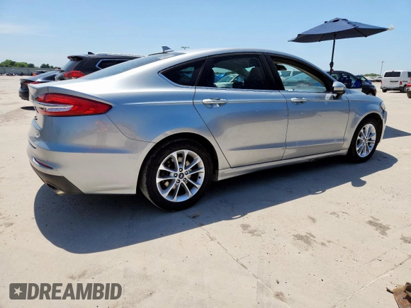 2020 Ford Fusion SE with VIN 3FA6P0HDXLR258162, listed as a Copart auction lot 65810785 with 101,340 mi miles and Clean title. Bid and sale history available at DreamBid. Image 3.