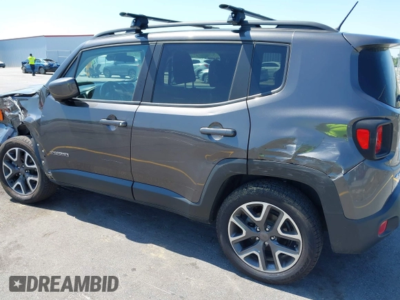 2017 Jeep Renegade Latitude with VIN ZACCJBBB1HPG02268, listed as a IAAI auction lot 41971890 with 69,806 mi miles. Bid and sale history available at carsss.com. Image 18.