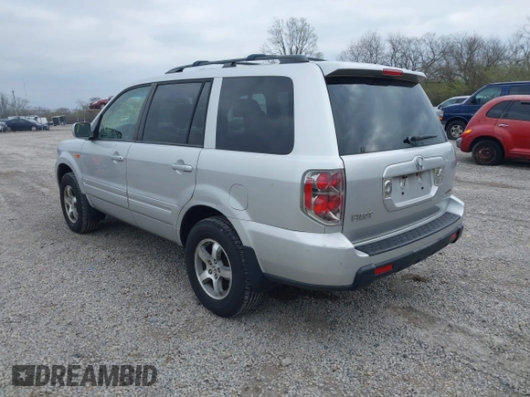 2007 Honda Pilot EX with VIN 5FNYF18457B009707, listed as a IAAI auction lot 42030214 with 229,462 mi miles. Bid and sale history available at carsss.com. Image 3.