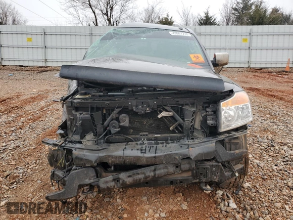2015 Nissan Armada Platinum z VIN 5N1BA0NE6FN623527, wystawiony jako Copart lot #43061735 z przebiegiem 104 518 mil mil oraz Szkoda całkowita • Salvage title. Historia ofert i sprzedaży dostępna na DreamBid. Obrazek 5.