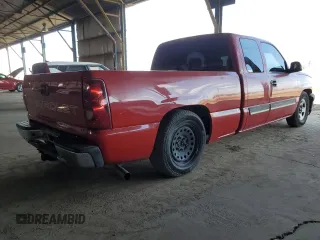 2003 Chevrolet Silverado 1500 with VIN 2GCEC19T831372422, listed as a Copart auction lot 53981285 with 225,697 mi miles and Salvage Title. Bid and sale history available at carsss.com. Image 3.