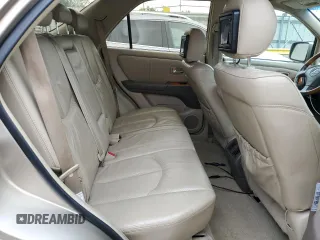 2002 Lexus RX 300 z VIN JTJHF10U820272063, wystawiony jako Copart lot #57144995 z przebiegiem 126 414 mil mil oraz Nie do naprawy • Non repairable. Historia ofert i sprzedaży dostępna na DreamBid. Obrazek 11.