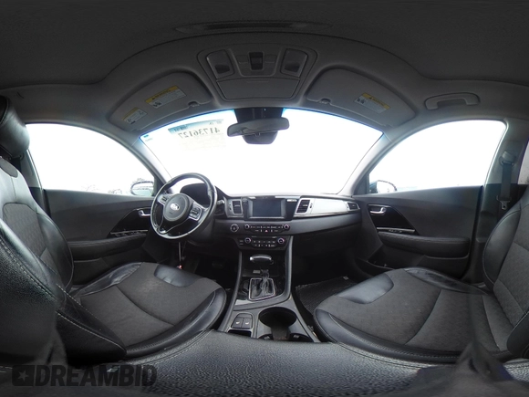2017 Kia Niro Touring Launch Edition with VIN KNDCC3LC2H5048657, listed as a IAAI auction lot 41736127 with 190,828 mi miles. Bid and sale history available at carsss.com. Image 18.