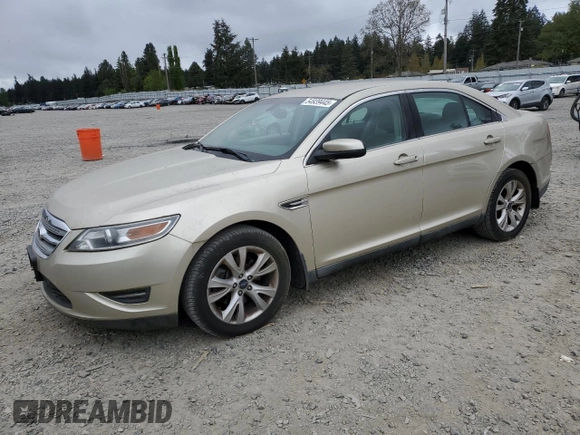 2011 Ford Taurus SEL z VIN 1FAHP2HW4BG171787, wystawiony jako Copart lot #54939445 z przebiegiem 125 882 mil mil oraz Czysty tytuł • Clean title. Historia ofert i sprzedaży dostępna na DreamBid. Obrazek 1.