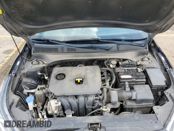 2019 Kia Forte LXS z VIN 3KPF24AD3KE052794, wystawiony jako Copart lot #53907935 z przebiegiem 128 394 mil mil oraz Szkoda całkowita • Salvage title. Historia ofert i sprzedaży dostępna na DreamBid. Obrazek 11.