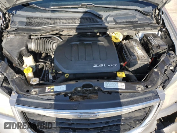 2014 Chrysler Town & Country Touring L 30th Anniversary with VIN 2C4RC1CG8ER252234, listed as a Copart auction lot 51950155 with 152,828 mi miles and Salvage Title. Bid and sale history available at DreamBid. Image 14.