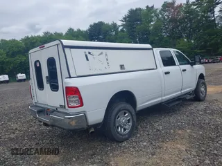 2024 Ram 2500 Tradesman with VIN 3C6UR5HJ8RG288173, listed as a IAAI auction lot 42290610 with 5,757 mi miles and . Bid and sale history available at DreamBid. Image 4.