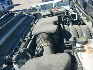 2024 GMC Sierra 1500 SLT with VIN 1GTPHDEDXRZ301250, listed as a IAAI auction lot 41445090 with 16,551 mi miles and . Bid and sale history available at DreamBid. Image 20.