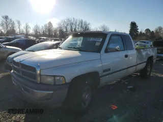1997 Dodge Ram 2500 with VIN 3B7KC23D3VM500703, listed as a Copart auction lot 83865894 with 316,114 mi miles and Salvage Title. Bid and sale history available at carsss.com. Image 1.