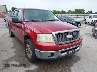 2008 Ford F-150 XLT z VIN 1FTPW12V58FA72087, wystawiony jako IAAI lot #42680639 z przebiegiem 214 353 mil mil oraz . Historia ofert i sprzedaży dostępna na DreamBid. Obrazek 1.