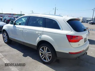 2008 Audi Q7 Premium with VIN WA1BY74LX8D001511, listed as a IAAI auction lot 42561490 with 103,264 mi miles and . Bid and sale history available at DreamBid. Image 3.