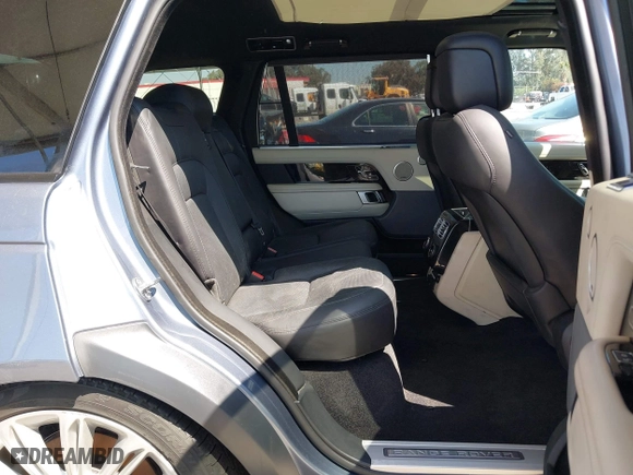 2019 Land Rover Range Rover with VIN SALGS5RE8KA563002, listed as a IAAI auction lot 41977296 with 1 mi miles. Bid and sale history available at carsss.com. Image 8.