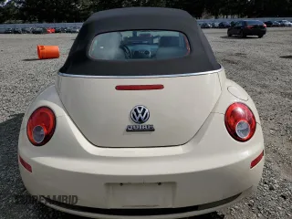 2006 Volkswagen Beetle with VIN 3VWRG31Y66M331578, listed as a Copart auction lot 49324285 with 93,854 mi miles and Salvage title. Bid and sale history available at DreamBid. Image 6.