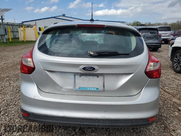 2014 Ford Focus SE z VIN 1FADP3K23EL379262, wystawiony jako Copart lot #54202305 z przebiegiem 144 237 mil mil oraz Szkoda całkowita • Salvage title. Historia ofert i sprzedaży dostępna na DreamBid. Obrazek 6.