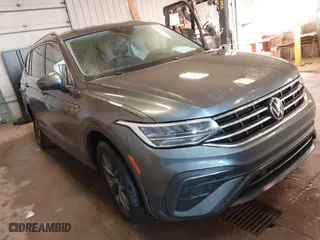 2022 Volkswagen Tiguan SE with VIN 3VV2B7AX5NM165068, listed as a IAAI auction lot 41520963 with 24,829 mi miles. Bid and sale history available at carsss.com. Image 1.