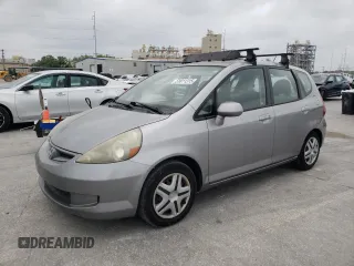2007 Honda Fit z VIN JHMGD37407S036751, wystawiony jako Copart lot #51811315 z przebiegiem 223 567 mil mil oraz Szkoda całkowita • Salvage title. Historia ofert i sprzedaży dostępna na DreamBid. Obrazek 1.