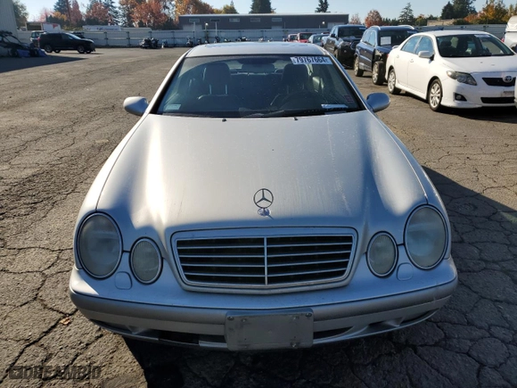 1999 Mercedes-Benz CLK-Class with VIN WDBLJ65G4XF108808, listed as a Copart auction lot 79767664 with 137,500 mi miles and Clean Title. Bid and sale history available at carsss.com. Image 5.