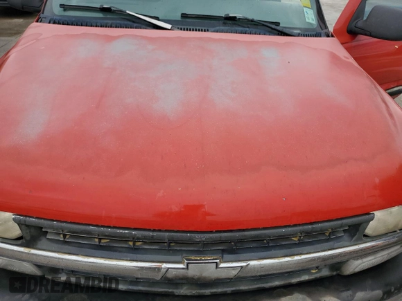 2000 Chevrolet Silverado 1500 with VIN 1GCEC14W7YZ155332, listed as a Copart auction lot 53893515 with Not Provided miles and Salvage Title. Bid and sale history available at DreamBid. Image 11.