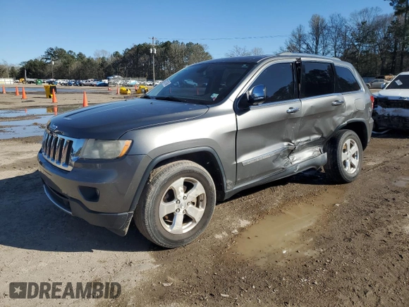 2013 Jeep Grand Cherokee Limited with VIN 1C4RJEBG4DC508147, listed as a Copart auction lot 47617945 with 203,680 mi miles and Salvage Title. Bid and sale history available at carsss.com. Image 1.