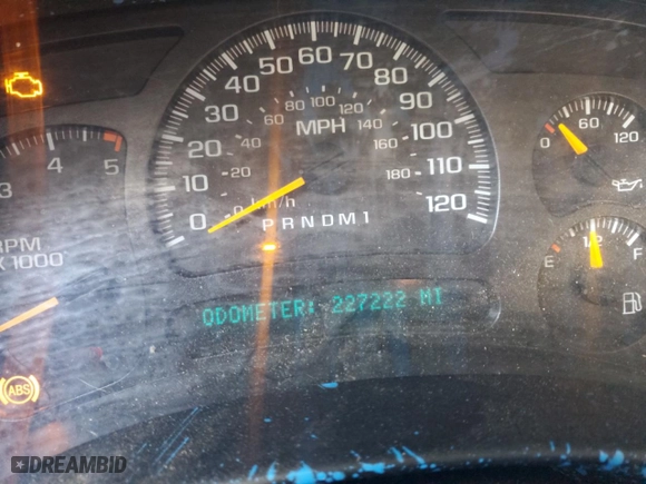 2006 Chevrolet Silverado 2500HD LT2 with VIN 1GCHK29D46E146332, listed as a Copart auction lot 82406404 with 227,222 mi miles and Salvage Title. Bid and sale history available at carsss.com. Image 9.