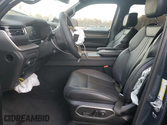 2024 Jeep Wagoneer Series III с VIN 1C4SJSDP7RS175629, выставлен на аукционе Copart как лот 78383744 с пробегом 6 422 миль миль и Чистый • Clean title. История ставок и продаж доступна на DreamBid. Изображение 7.